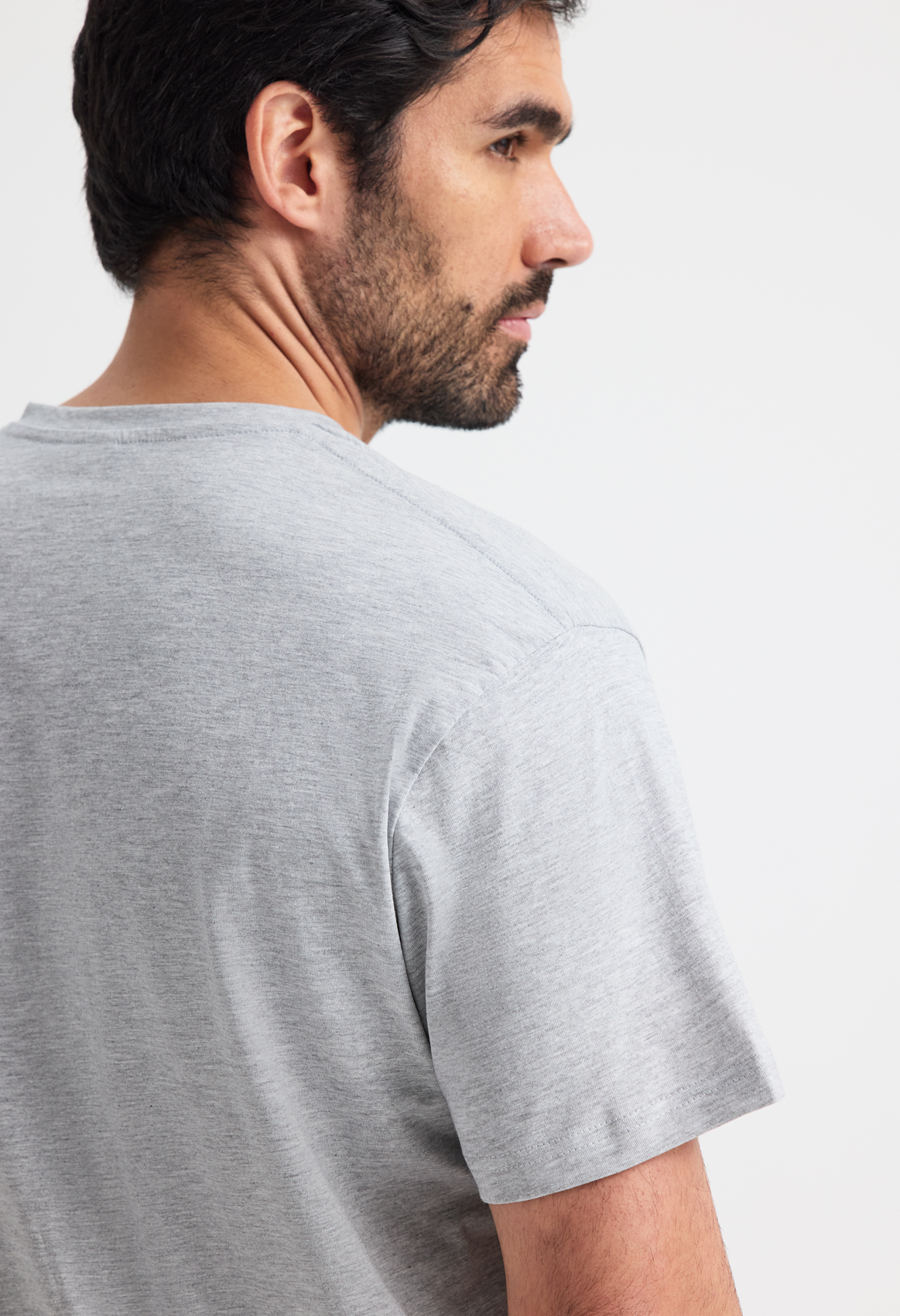 Classic V Neck T-shirt - Image 3